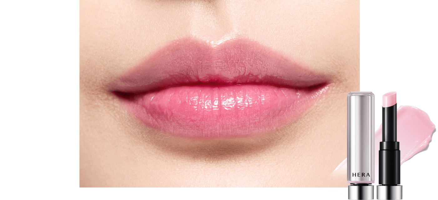 A model's lips using HERA New Sensual Nude Balm #112 BORNFREE