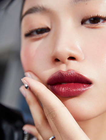 BLACK CHERRY LOOK